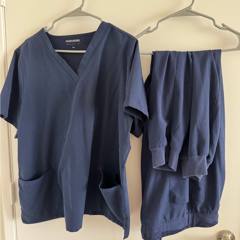 Mandala Scrub Set. Jogger pants